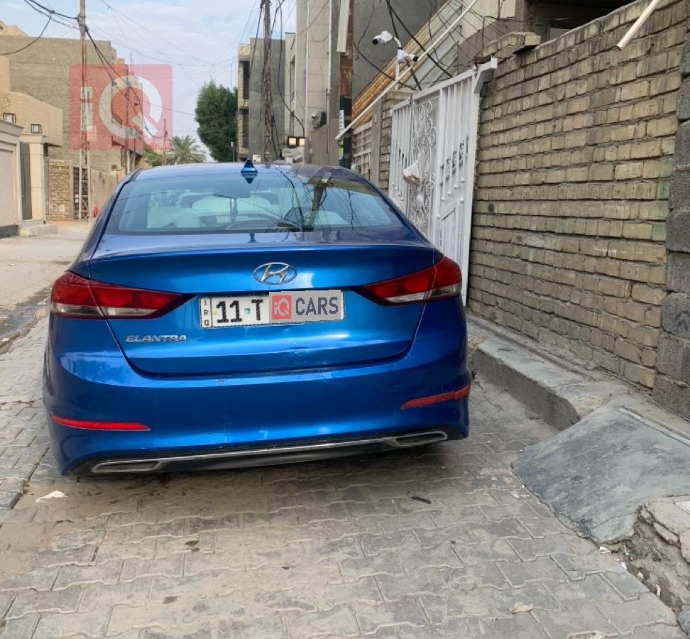 هیۆندای ئەلەنترا